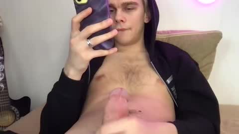 Snapshot of tasteithorny chatting on March 4, 2025, 10:57 am tasteithorny online show from March 4, 2025, 10:57 am