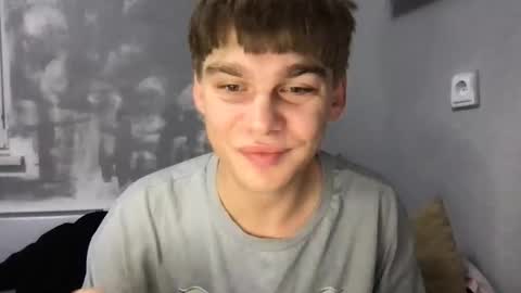 Snapshot of tasteithorny chatting on October 9, 2025, 6:33 am tasteithorny online show from October 9, 2025, 6:33 am