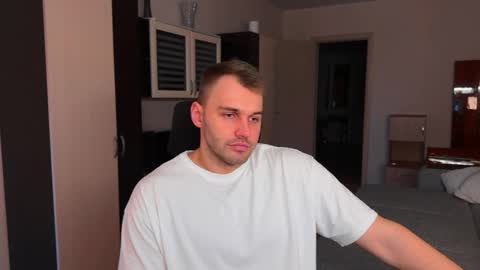 My shows 2100500 UTC3 online show from February 5, 2026, 8:46 pm