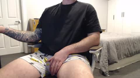 Snapshot of tastybeverage69 chatting on July 4, 2026, 5:57 am TastyBeverage online show from July 4, 2026, 5:57 am