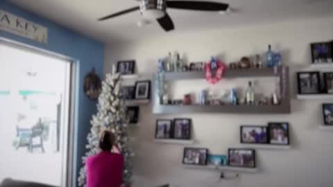 Snapshot of tastycupcake69 chatting on November 20, 2025, 5:34 pm veronicabrian online show from November 20, 2025, 5:34 pm