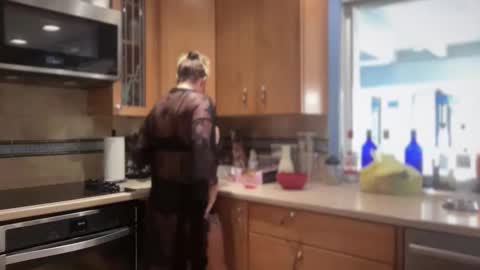 Snapshot of tastycupcake69 chatting on November 27, 2025, 1:46 pm veronicabrian online show from November 27, 2025, 1:46 pm