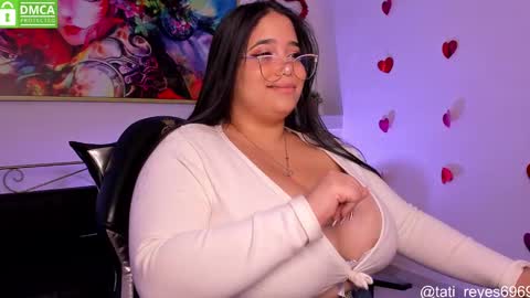 Snapshot of tati_reyes chatting on February 18, 2025, 1:00 pm Tatiana --- Schedule Monday to Sundays 800 to 200 UTC-5 online show from February 18, 2025, 1:00 pm