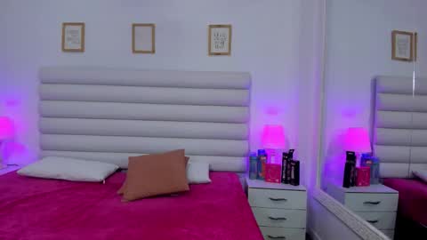 Snapshot of tatiana_arboleda chatting on October 20, 2025, 11:21 am tatiana_arboleda online show from October 20, 2025, 11:21 am