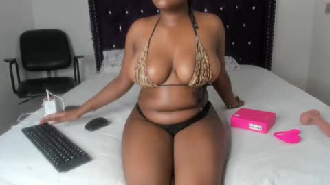 Snapshot of tatiana_storm chatting on September 22, 2025, 9:00 am tatiana_storm online show from September 22, 2025, 9:00 am