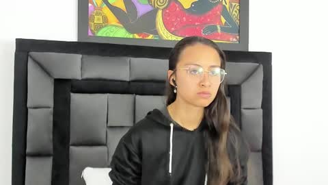 Tati online show from March 8, 2025, 12:20 pm