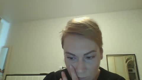 tatiana_xi online show from September 24, 2025, 8:28 am