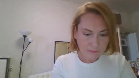 tatiana_xi online show from September 30, 2025, 7:35 am