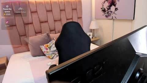 Tatiana online show from March 31, 2026, 12:49 pm