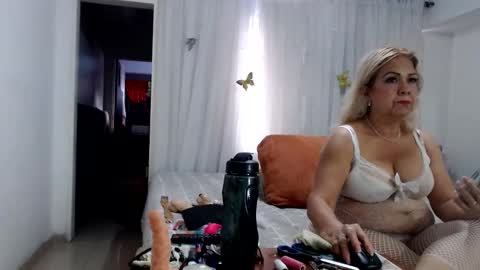 tatiana giraldo online show from February 13, 2026, 10:17 pm