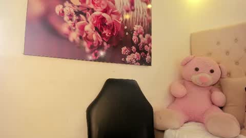tatikanyx online show from July 18, 2026, 8:56 pm