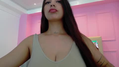  TATI online show from March 3, 2025, 12:05 pm