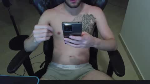 Lucas online show from March 11, 2025, 10:42 pm