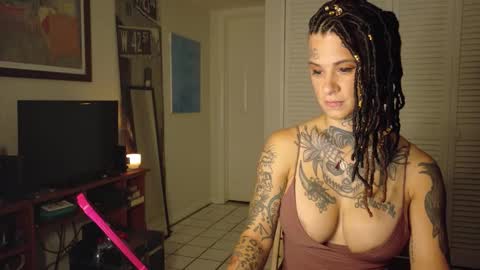 Snapshot of tattooed_natalia chatting on February 2, 2026, 9:52 am Natalia 3 online show from February 2, 2026, 9:52 am