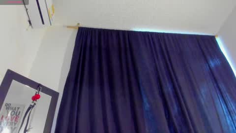 Tatoo foxx online show from April 4, 2026, 1:52 pm