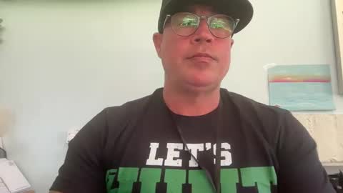 Snapshot of tattoosandabs chatting on February 9, 2025, 4:29 pm tattoosandabs online show from February 9, 2025, 4:29 pm