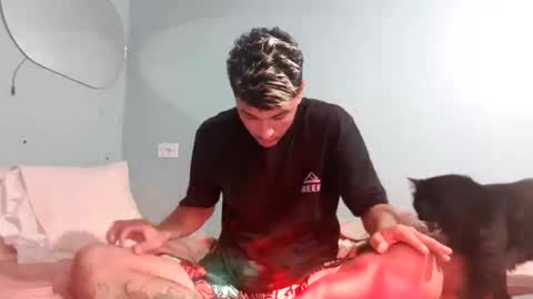 Snapshot of taulerfox chatting on November 28, 2025, 5:43 am Caito online show from November 28, 2025, 5:43 am