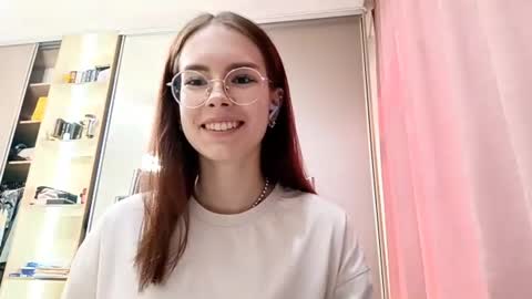 Veronica online show from July 5, 2026, 10:00 am