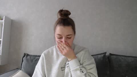 Snapshot of taxxxu chatting on December 24, 2024, 8:00 am Diana online show from December 24, 2024, 8:00 am