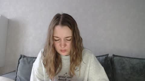 Snapshot of taxxxu chatting on December 29, 2024, 8:00 am Diana online show from December 29, 2024, 8:00 am