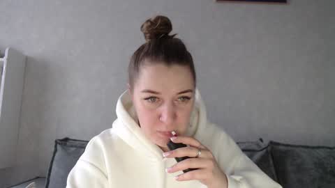 Snapshot of taxxxu chatting on January 29, 2025, 7:46 am Diana online show from January 29, 2025, 7:46 am