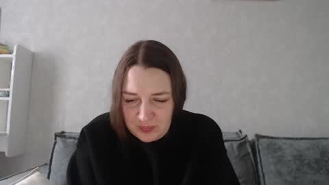 Snapshot of taxxxu chatting on February 14, 2025, 12:14 pm Diana online show from February 14, 2025, 12:14 pm