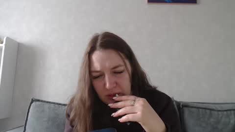 Snapshot of taxxxu chatting on March 12, 2025, 7:13 am Diana online show from March 12, 2025, 7:13 am