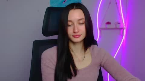 Taya online show from March 18, 2026, 6:38 am