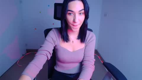 Snapshot of tayla_candy chatting on October 9, 2025, 12:03 pm Tayla online show from October 9, 2025, 12:03 pm