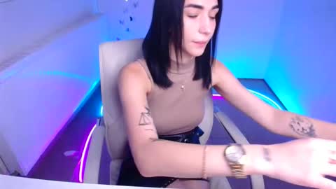 Snapshot of tayla_candy chatting on October 10, 2025, 12:37 pm Tayla online show from October 10, 2025, 12:37 pm