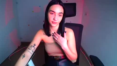 Snapshot of tayla_candy chatting on October 14, 2025, 6:03 am Tayla online show from October 14, 2025, 6:03 am