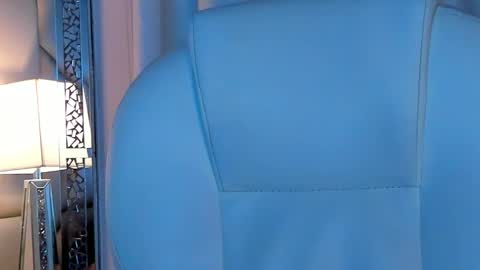 tayler_swift1 online show from December 5, 2024, 5:06 pm