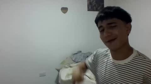 taylor1520 online show from November 10, 2025, 12:53 am