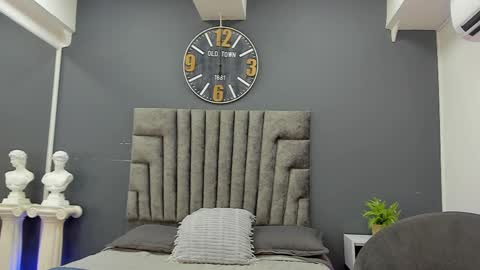 Taylor Harper online show from April 26, 2026, 3:37 am