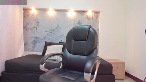 Taylor online show from September 19, 2025, 11:55 am