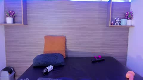 Snapshot of taylor_walton chatting on February 22, 2025, 6:41 pm Taylor online show from February 22, 2025, 6:41 pm