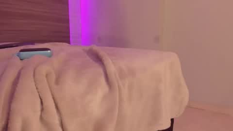 Snapshot of taylor_walton chatting on February 12, 2026, 12:55 pm Taylor online show from February 12, 2026, 12:55 pm