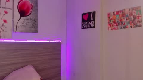 Snapshot of taylor_walton chatting on February 25, 2026, 12:26 pm Taylor online show from February 25, 2026, 12:26 pm