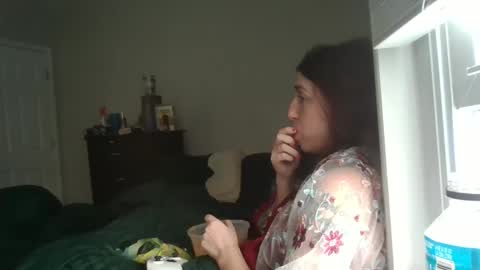 taylorslay online show from February 8, 2026, 7:50 pm