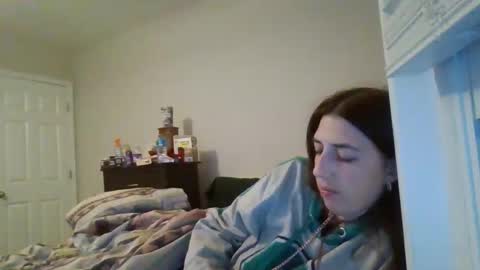 taylorslay online show from March 15, 2026, 12:05 am