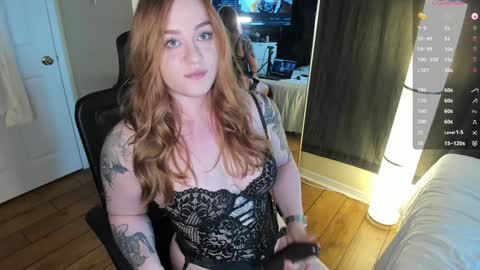 Snapshot of taylortait chatting on December 30, 2024, 5:44 pm Taylor Tait online show from December 30, 2024, 5:44 pm