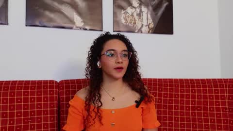 Snapshot of tayloy_tina chatting on February 15, 2026, 8:16 pm Tay Tay online show from February 15, 2026, 8:16 pm