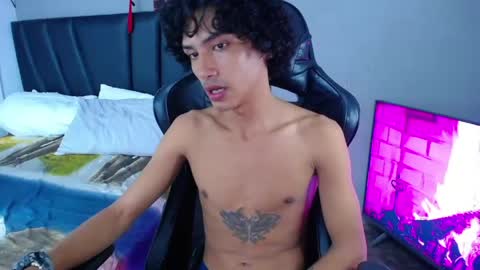 Tayron online show from May 31, 2026, 3:04 am