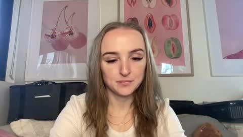 Tay Rose online show from July 20, 2026, 5:55 am