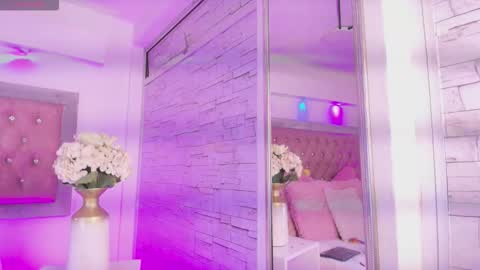 Sofia online show from March 3, 2026, 1:50 pm