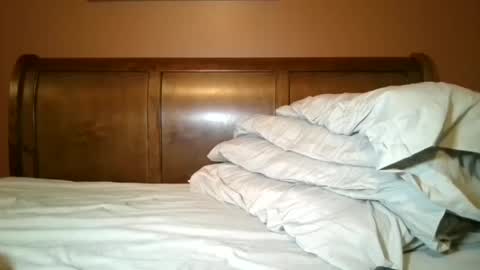 Snapshot of tchsul chatting on September 12, 2025, 10:59 am TOUCH online show from September 12, 2025, 10:59 am