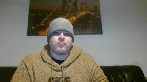 TEDDY online show from March 9, 2026, 6:23 pm