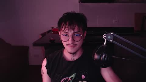 Teo independent model online show from January 8, 2026, 2:36 am