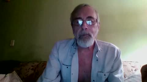 Snapshot of teak4u chatting on December 29, 2024, 9:52 pm Teak online show from December 29, 2024, 9:52 pm