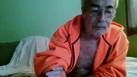 Snapshot of teak4u chatting on November 9, 2025, 6:39 pm Teak online show from November 9, 2025, 6:39 pm